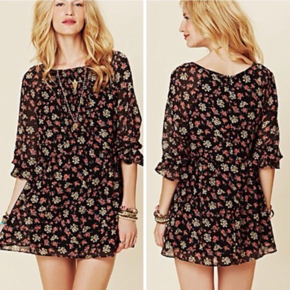 Free People Dresses & Skirts - Cute! Free People Flowered Tunic Mini Dress